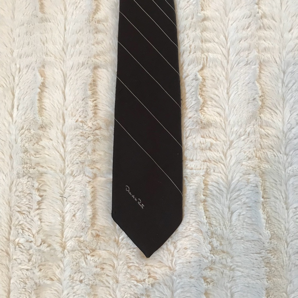 Oscar de la Renta tie - Picture 1 of 2